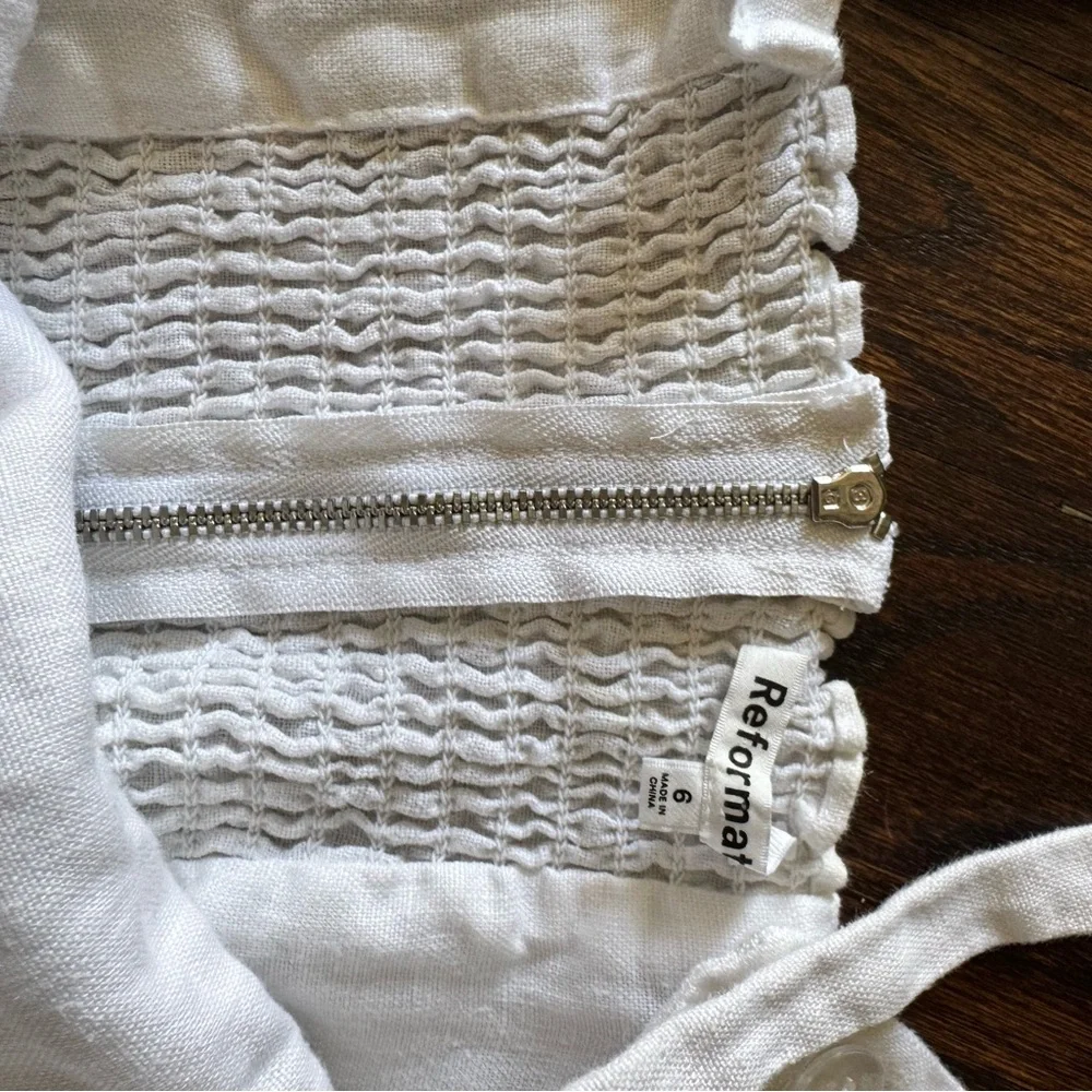 Reformation white linen cropped tank top - Picture 3 of 5